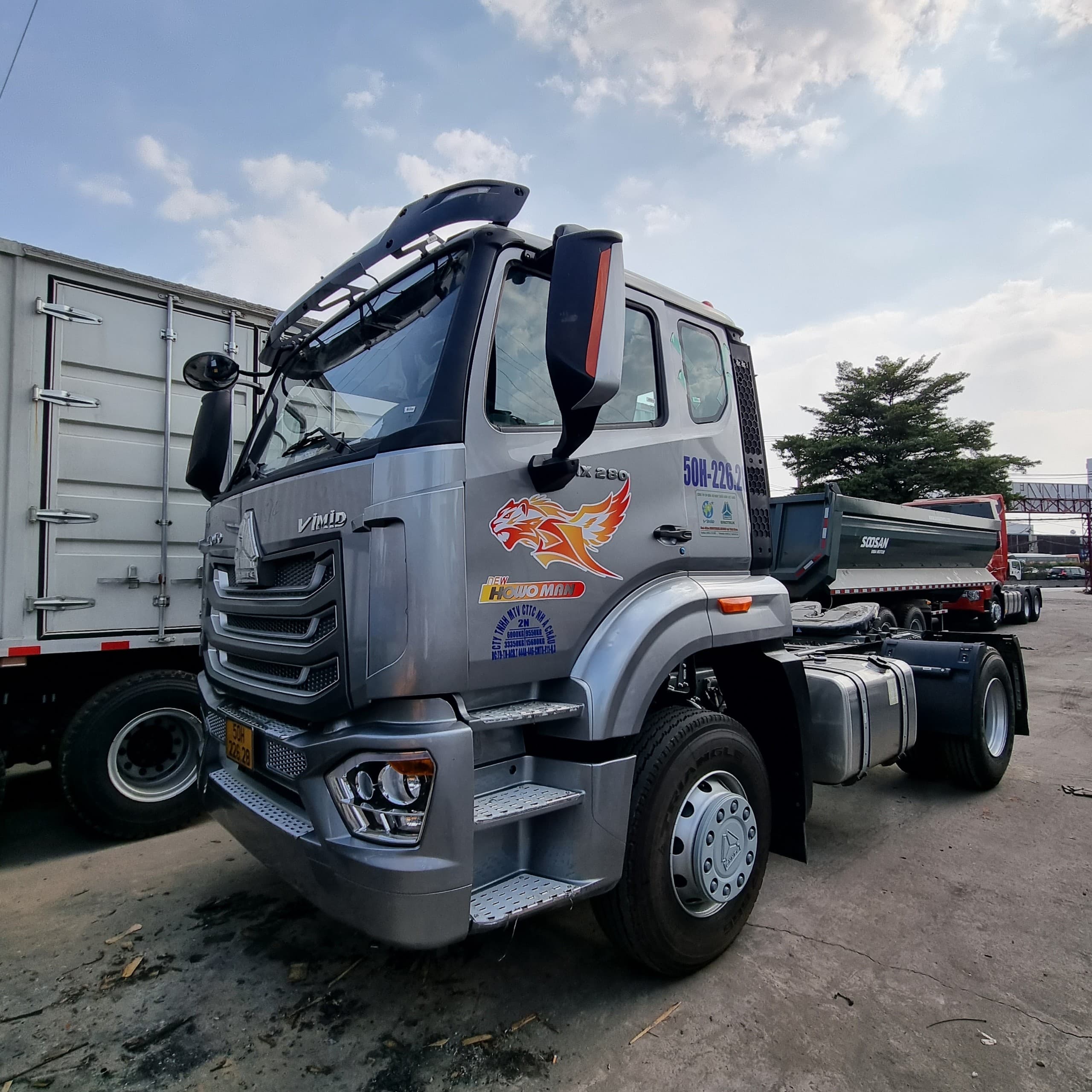 Công Ty TNHH Vận Tải Hàng Hóa Khởi Nghiệp