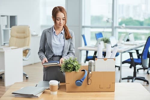 Thôi việc - "Lúc kết thúc cũng là lúc bắt đầu"