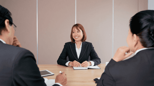 Nổi trội trong phỏng vấn nhóm - cách nào?