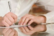 Những CV khiến nhà tuyển dụng “dị ứng”
