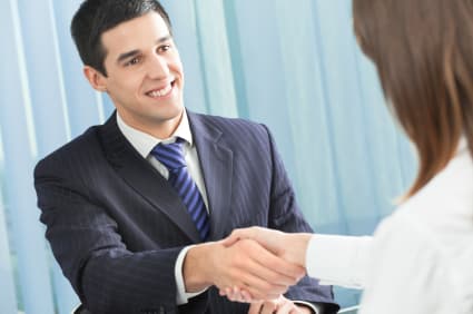 Vì sao bạn không tìm được việc làm? Lý giải từ những con số (Phần 2)