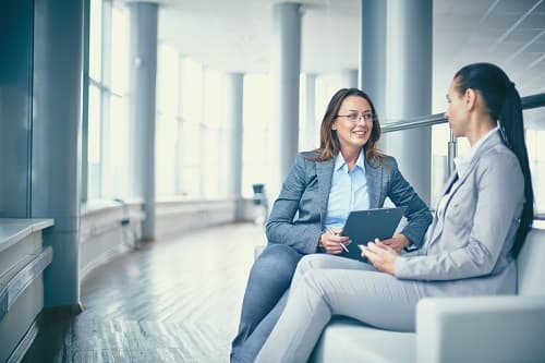 5 công việc phổ biến dành cho người thích nói