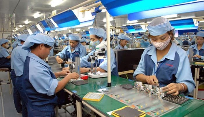 Lương lũy tiến làm thêm giờ sẽ do hai bên thỏa thuận