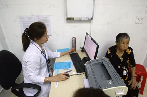 Nhận diện người bệnh khám BHYT bằng khuôn mặt