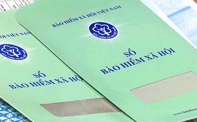 Làm gì khi sổ BHXH ghi sai số chứng minh nhân dân?