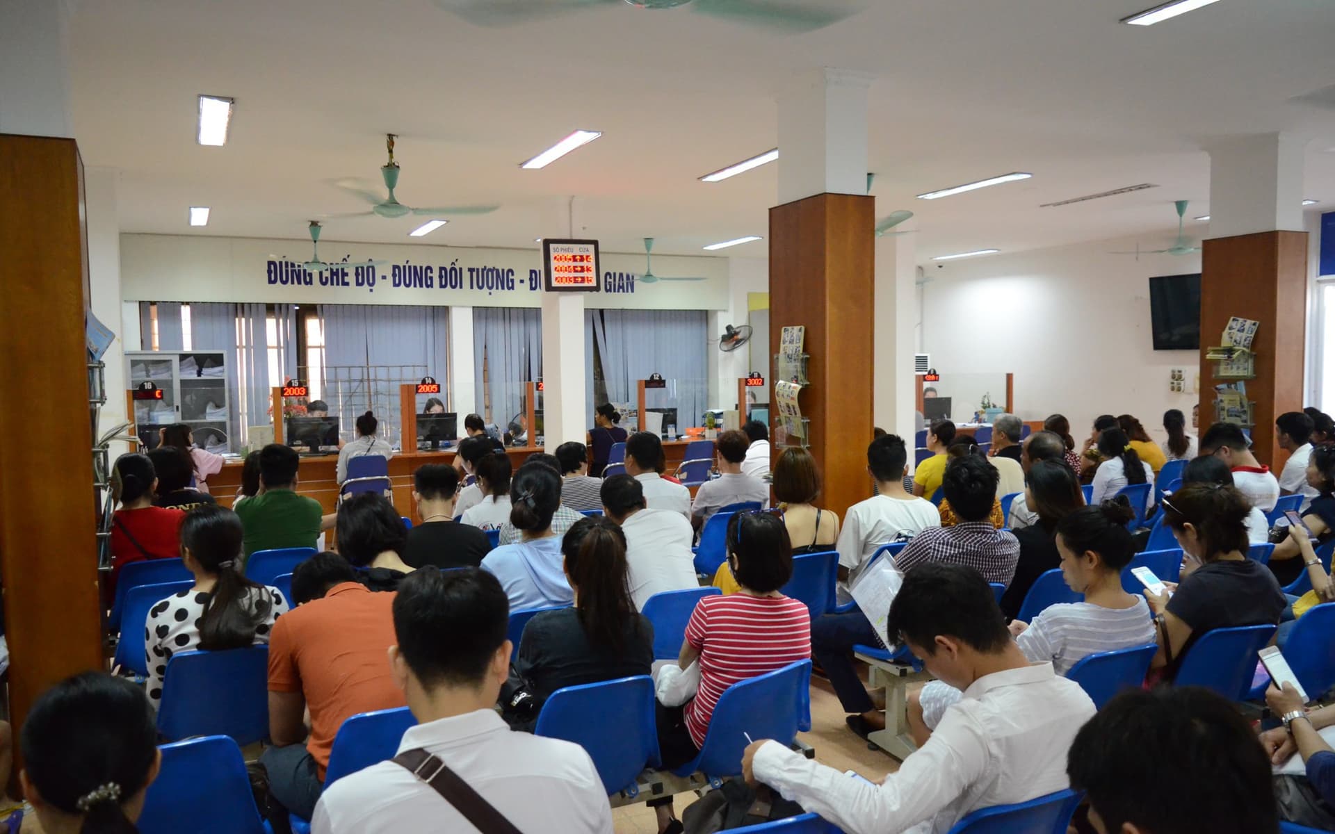 Tài chính, bất động sản đứng đầu nhu cầu tuyển dụng tại thành phố Hồ Chí Minh