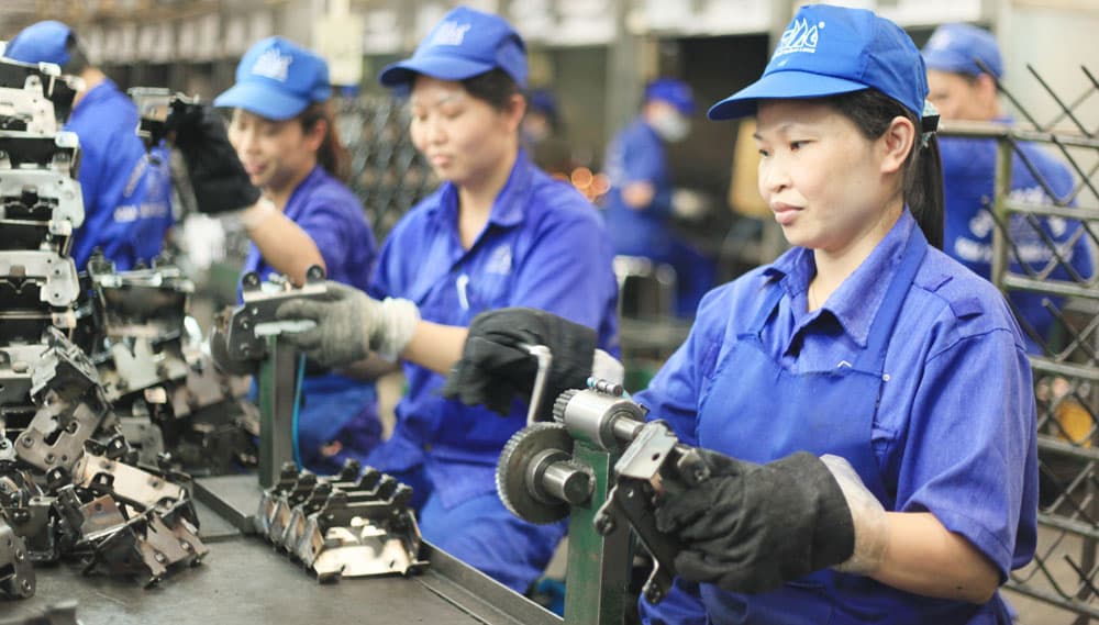 Thực hiện đồng bộ các giải pháp tăng cường tính tuân thủ pháp luật về BHXH