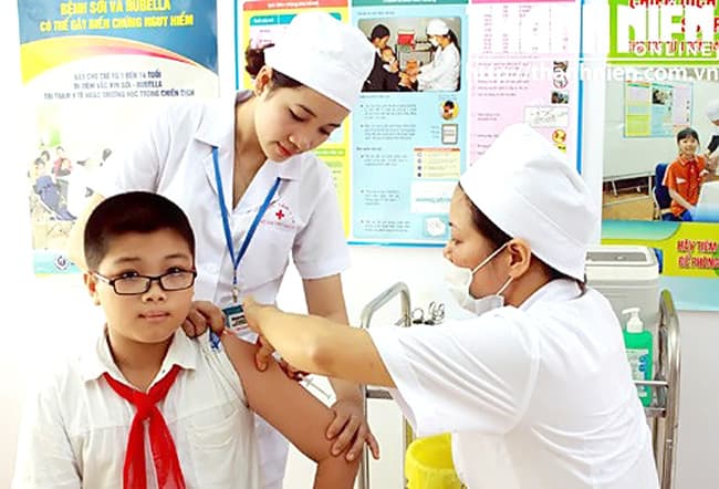 Phát triển Bảo hiểm y tế học sinh sinh viên: Bước tiến trong nhận thức