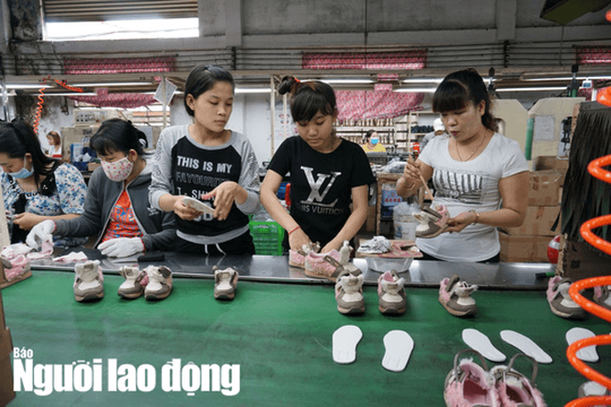 Người lao động làm thêm không quá 40 giờ/tháng