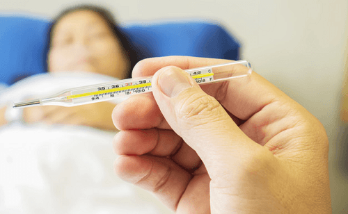 Ứng xử sao cho phù hợp khi đồng nghiệp ngã bệnh?
