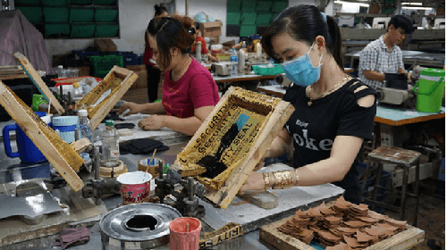 Cách tính tiền lương làm thêm giờ cho người lao động