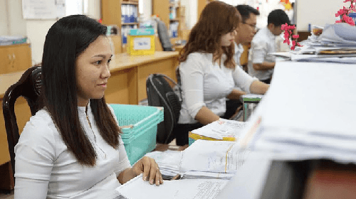 Nhận trợ cấp thất nghiệp, người lao động cần biết để không bị mất tiền oan