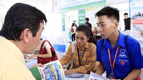 Tiếp sức người lao động tìm việc làm