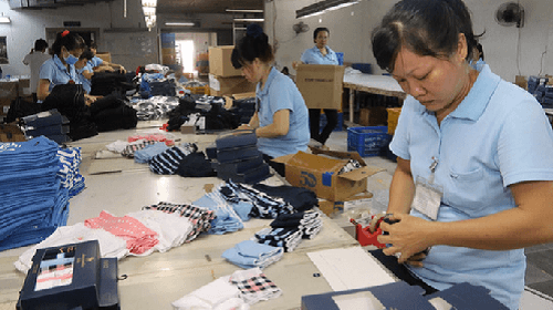 Bổ sung thêm trường hợp tạm hoãn hợp đồng lao động từ đầu năm 2021