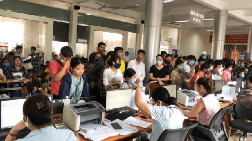 Người lao động đang ở vùng cách ly có thể nộp hồ sơ BHTN qua bưu điện