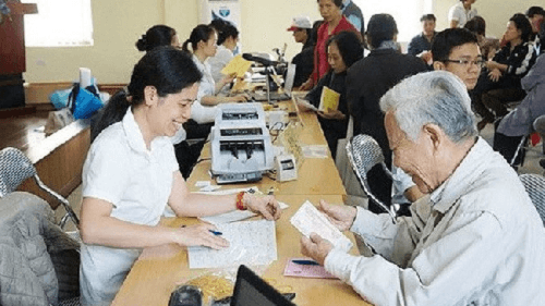 Những nhóm chức vụ, chức danh được kéo dài tuổi nghỉ hưu