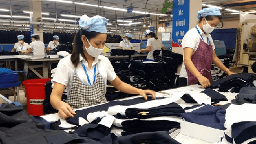 Lộ trình nghỉ hưu của lao động nam và nữ tính từ 1/1/2021
