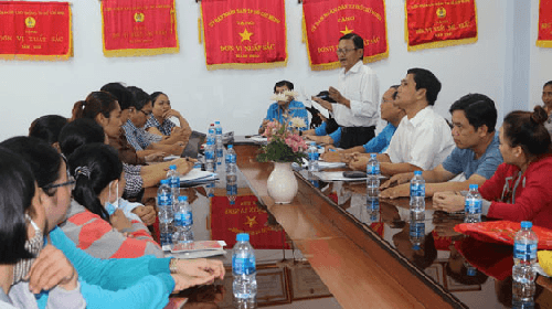 Chủ động tư vấn chính sách, tìm việc làm mới cho công nhân