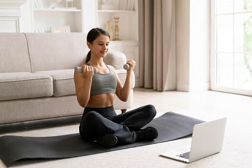 10 động tác chống bệnh văn phòng
