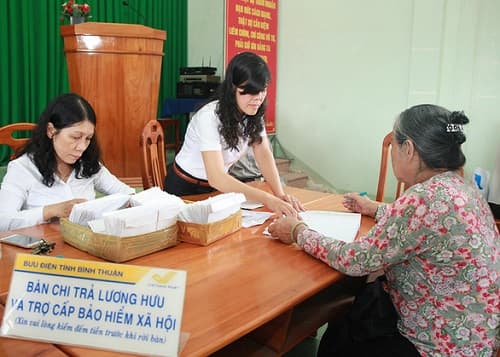Đề xuất tăng 15% lương hưu, trợ cấp bảo hiểm xã hội từ năm 2022