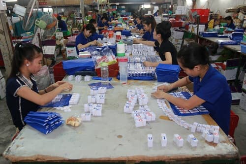 Thủ tục hỗ trợ tiền theo Nghị quyết 116 với người lao động đang tham gia bảo hiểm thất nghiệp