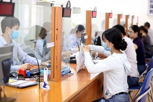 NÓNG: Hồ sơ, mức hưởng BHXH đối với người lao động mắc Covid-19
