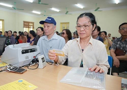 Đề xuất giảm dần số năm đóng bảo hiểm xã hội để hưởng lương hưu