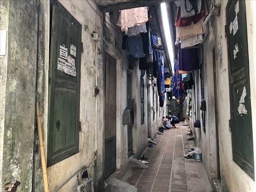 Người lao động nghỉ ốm có được nhận tiền hỗ trợ thuê nhà trọ?