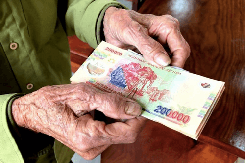 Từ 2022, người lao động cần bao nhiêu năm đóng BHXH để có lương hưu tối đa?