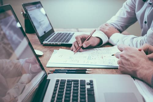 Investor Là Gì? Những Yếu Tố Cần Thiết Cho Một Nhà Đầu Tư Giỏi