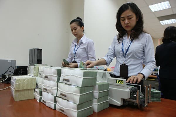 Nhiều ngân hàng đối mặt với tình trạng nghỉ việc hàng loạt
