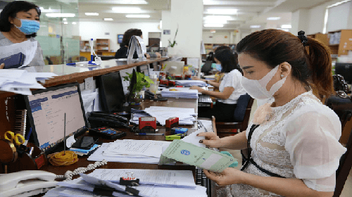 Thêm đối tượng được xem xét tiếp nhận vào làm viên chức