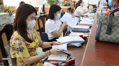 Điều kiện để cán bộ, công chức được kéo dài tuổi nghỉ hưu mới nhất
