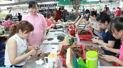 Giải đáp thắc mắc về thưởng Tết Âm lịch 2021