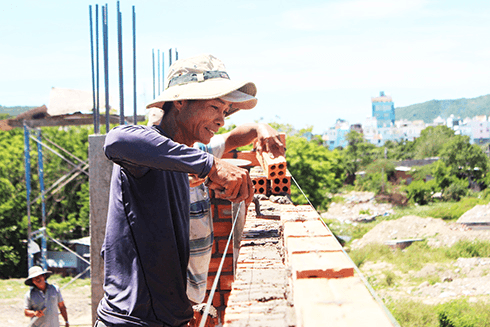 2 phương án hỗ trợ lao động không có hợp đồng đóng bảo hiểm tai nạn lao động tự nguyện