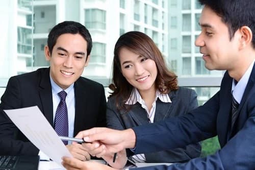 Business Development Executive (BDE) là gì? Việc làm, mức lương