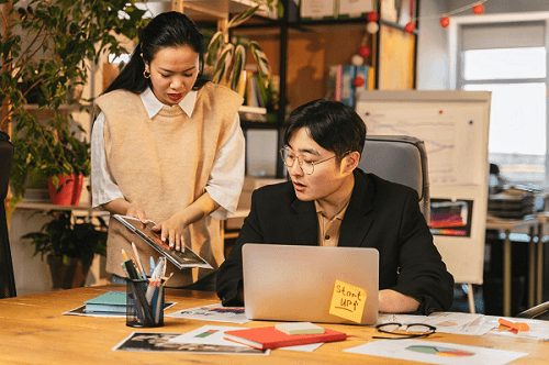 Khi sự nghi ngờ lan ra như rễ cây trong tổ chức